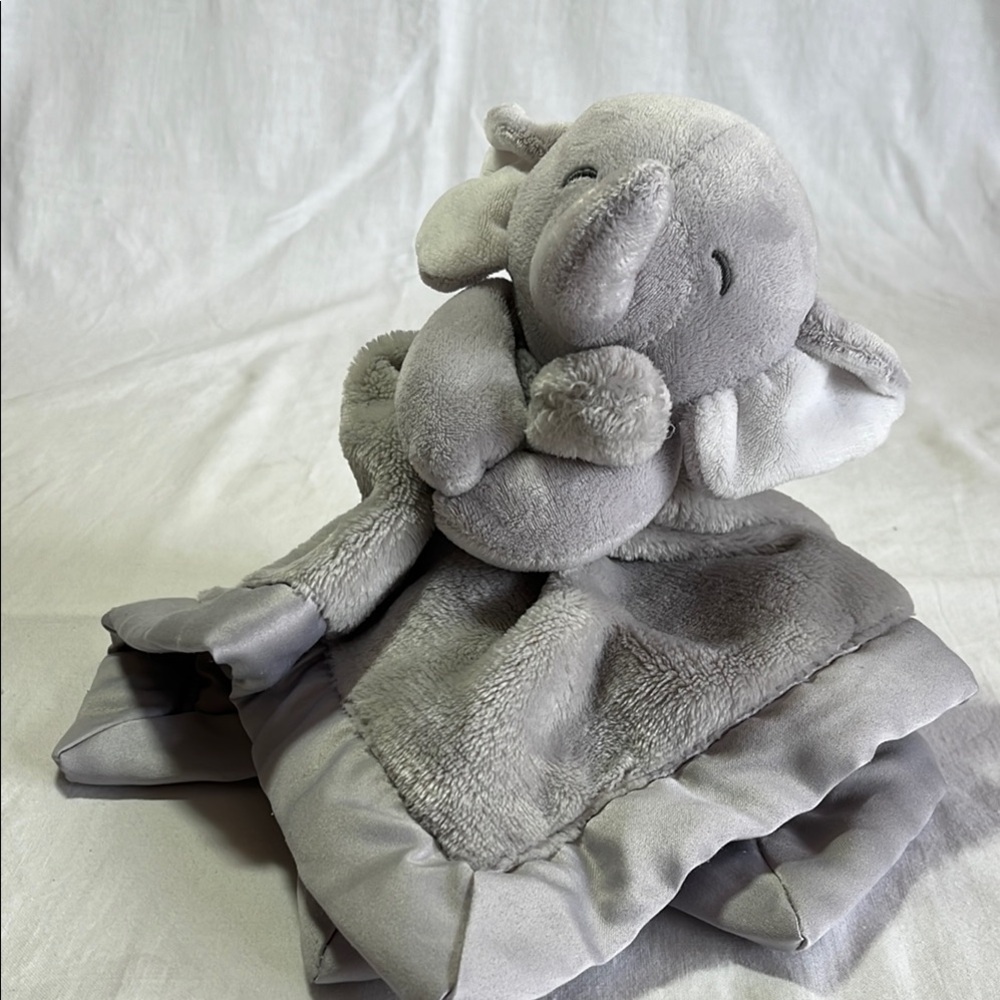 Carter's Soft Gray Elephant Lovey Security Blanket